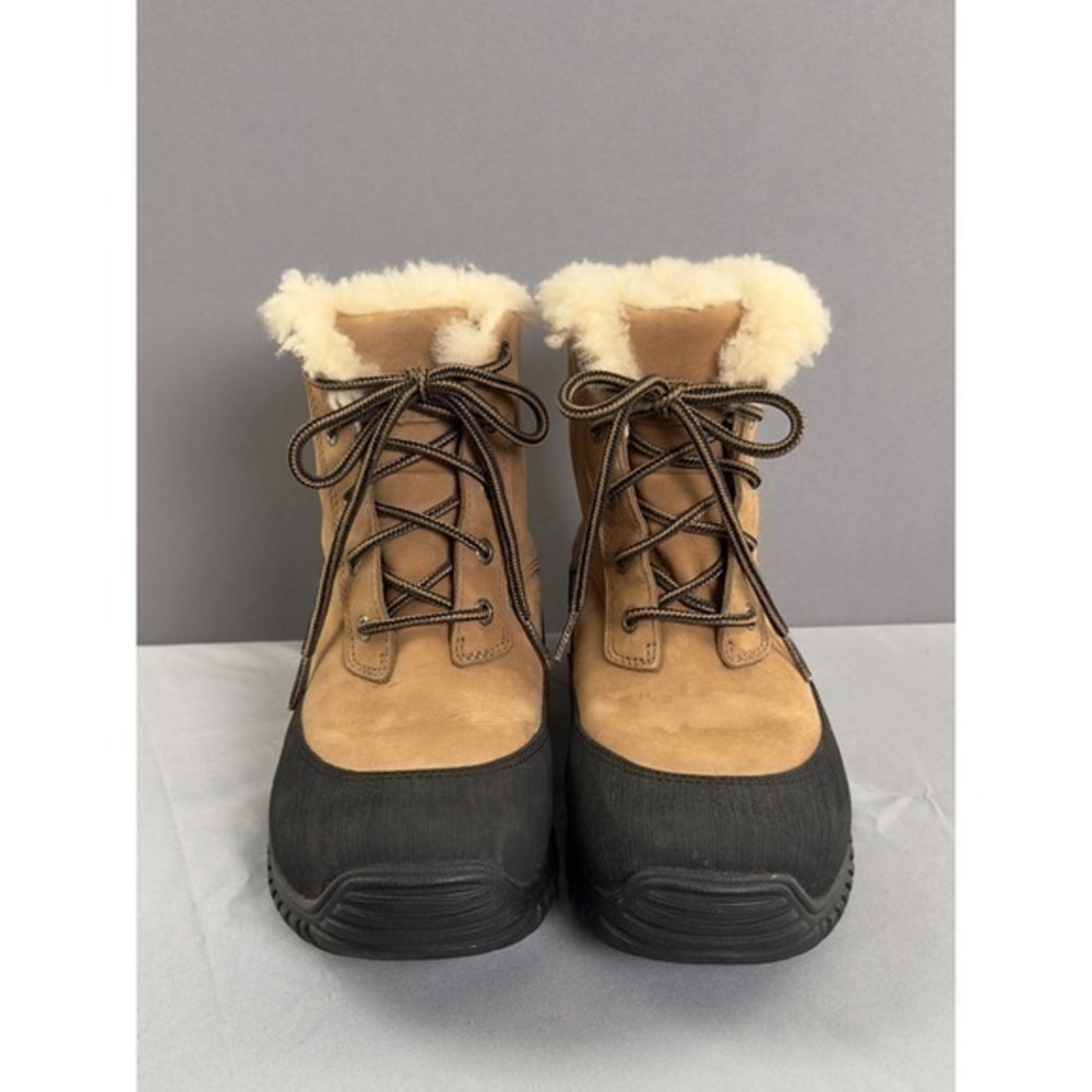 UGG Australia Adirondack II Womens Winter Boots Chestnut 5472 size 7